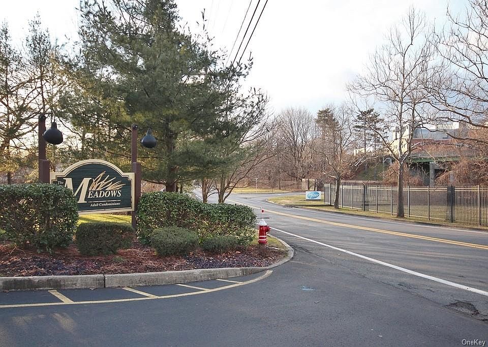 866 E Crooked Hill Road, Pearl River, NY 10965 Zillow