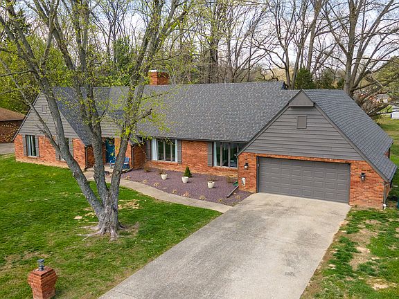 2nd image of 1816 Wolff Dr