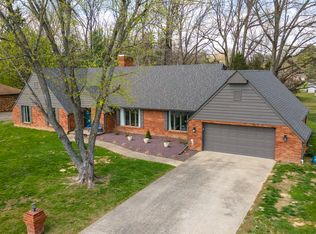 1816 Wolff Dr, Marion, IL 62959