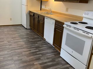 4701 Sycamore Dr, Lorain, OH 44053