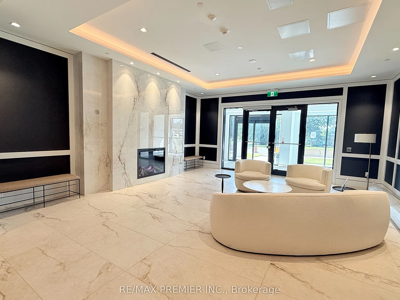 2 bed, $2,250 — Photo 2