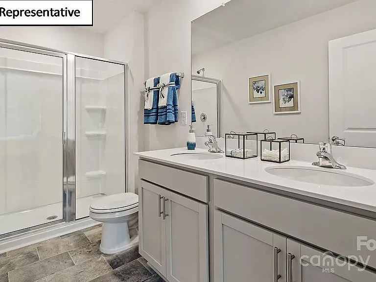 5026 Hyrule Dr — Photo 16
