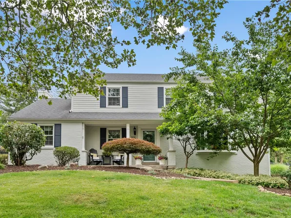 106 Algonquin Rd, Pittsburgh, PA 15241