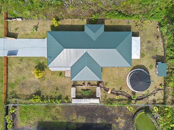 2nd image of 16-2051 Jewel Dr