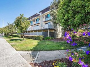 1213 Admiralty Ln, Foster City, CA 94404