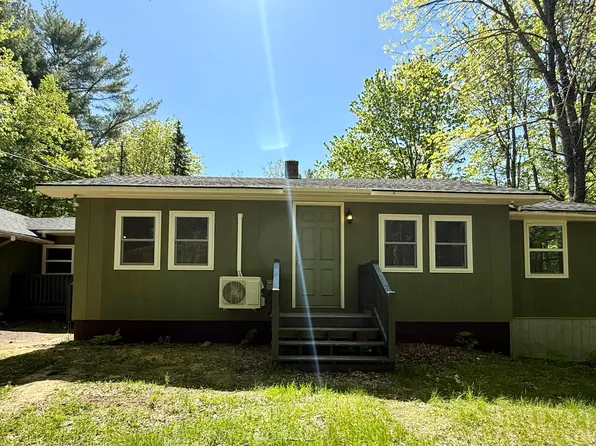 422 Main Street, Hartford, ME 04220