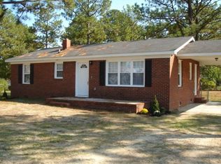 3917 Carlos Ave, Fayetteville, NC 28306