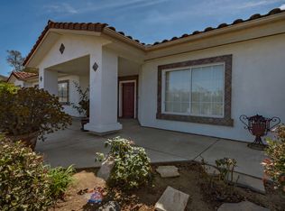 2037 Winter Haven Rd, Fallbrook, CA 92028