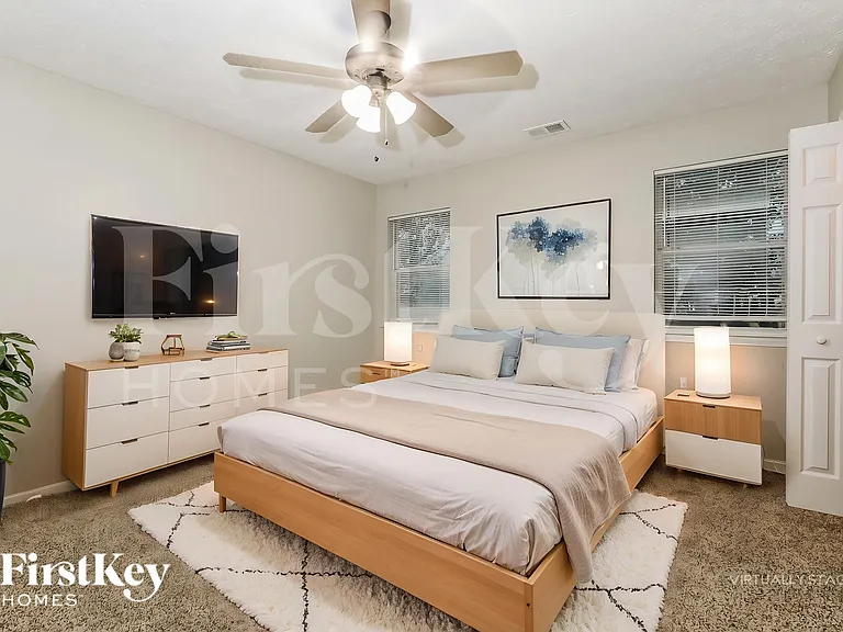 35 Peachtree Way — Photo 12