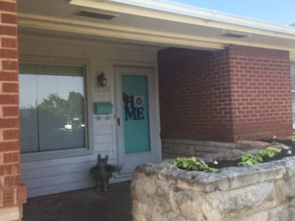 3rd image of 1032 Circle Dr