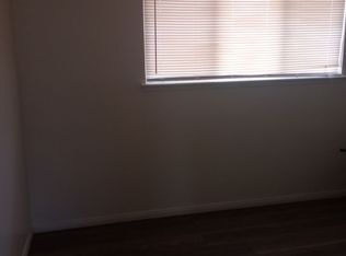 1016 E Navajo St, Barstow, CA 92311