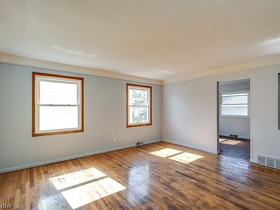 4th image of 12211 Woodward Blvd