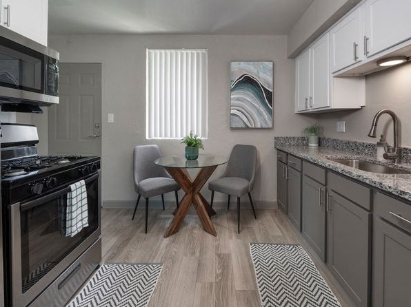 1121 Druid Rd #21-2110