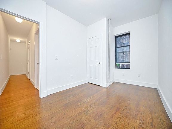 4th image of 565 W 139th St APT 44B
