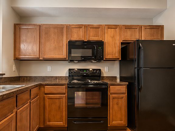 2nd image of 8719 Haskins Pl