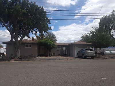 200 W Payne St, Independence, CA, 93526