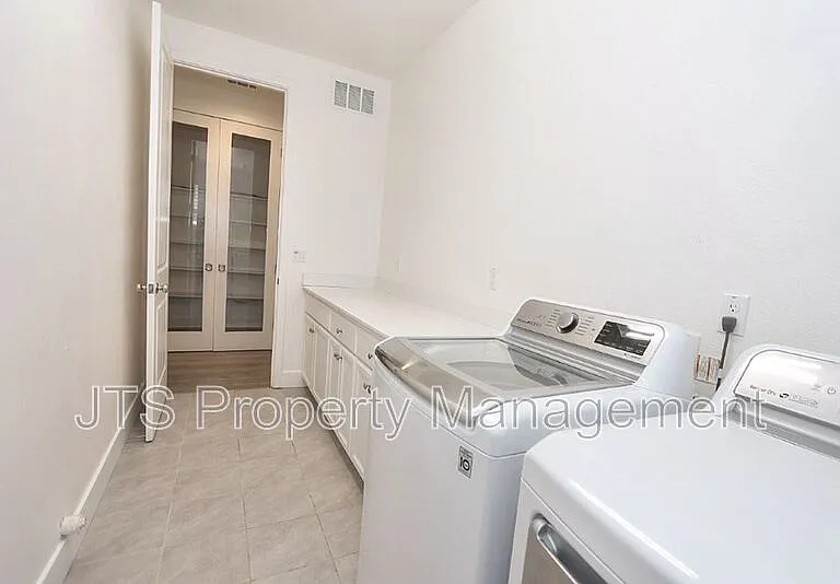 4988 Amina Fair Way — Photo 32