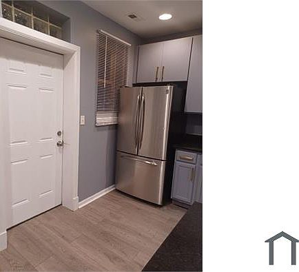 4th image of 7840 S East End Ave #1
