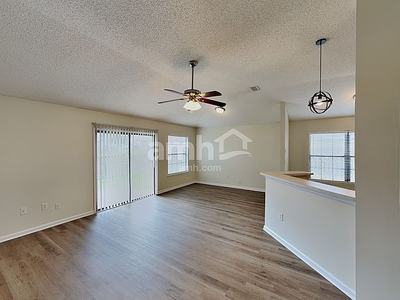 5th image of 3747 Alcove Dr