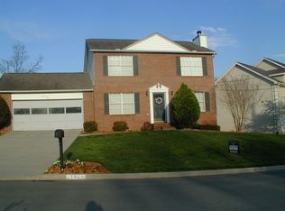 1453 Pheasants Glen Dr, Knoxville, TN 37923