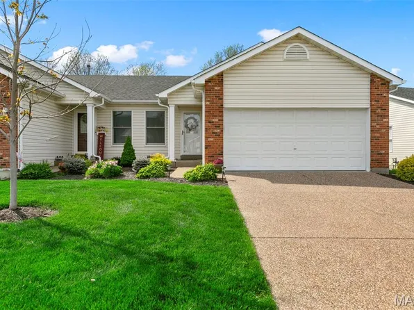 1551 Rosedale Dr #72A, O'Fallon, MO 63366