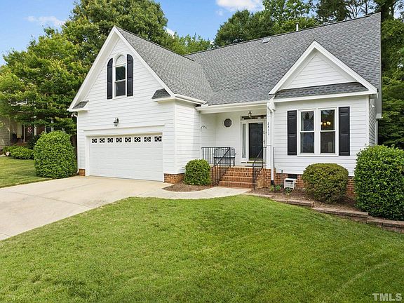 3rd image of 3812 Evander Way