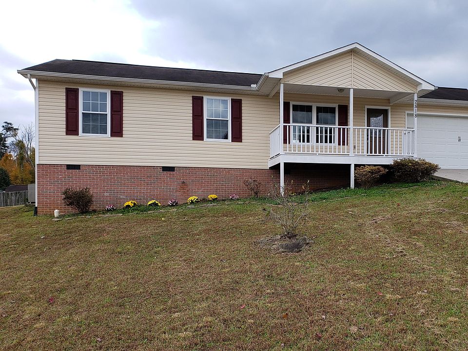 1st image of 2818 Diane Gayle Dr