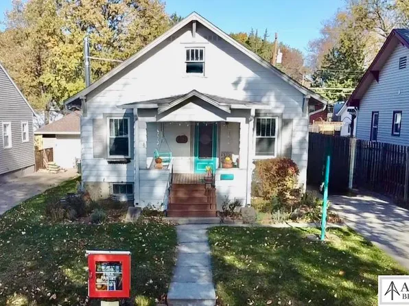 3234 C St, Lincoln, NE 68510