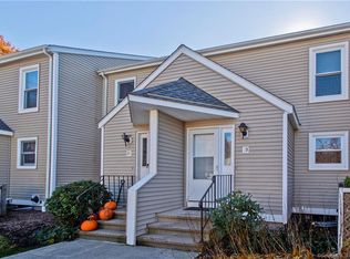 3 The Hamlet APT D, Enfield, CT 06082