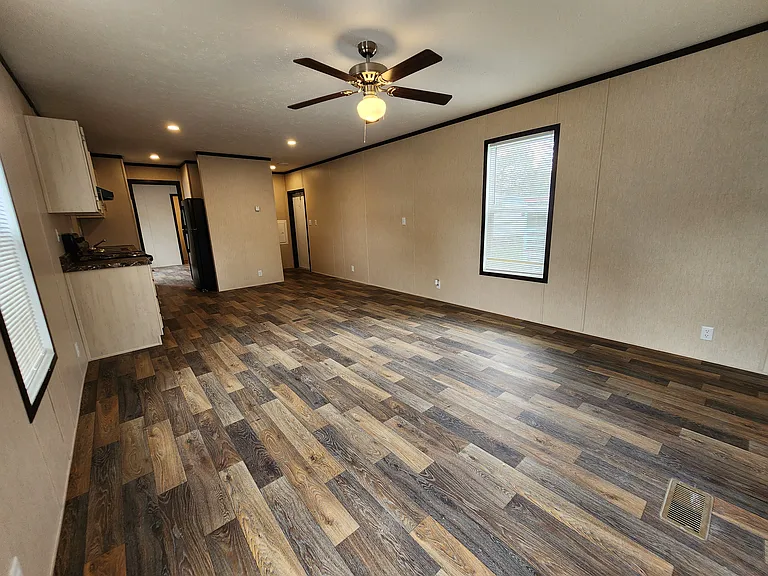 Colony MHP LLC — Photo 5