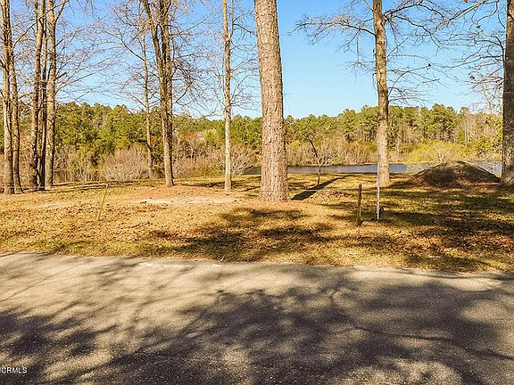 4th image of 4035 Forest Lake Dr SW