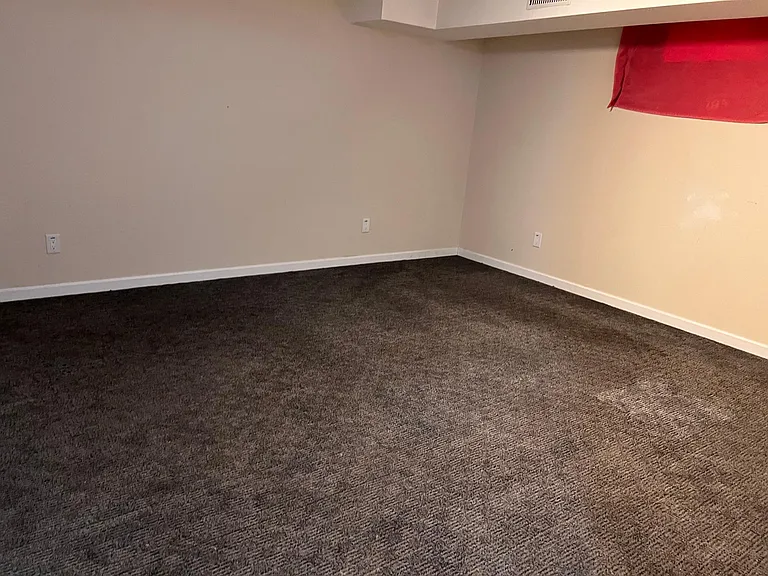 328 E Walton Ave — Photo 13