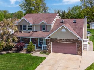 7217 Balla Dr, North Tonawanda, NY 14120