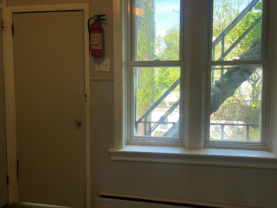 2nd image of 415 Ocean Ave #20D