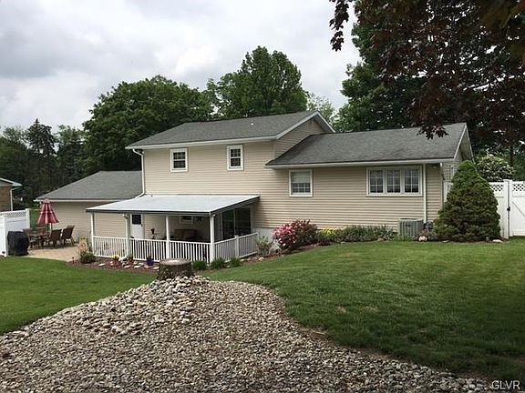5th image of 314 Willow Ave