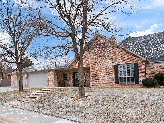 4th image of 6401 Willow Oak Pl