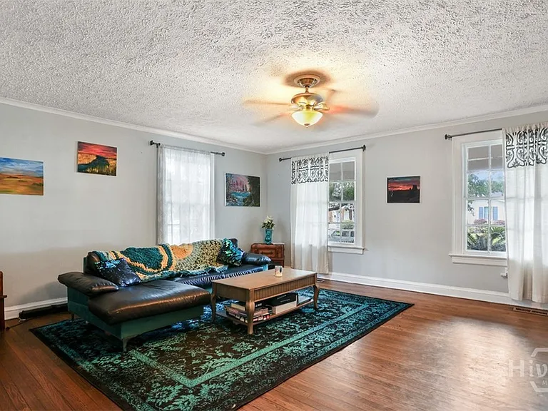 526R Durant Ave — Photo 8