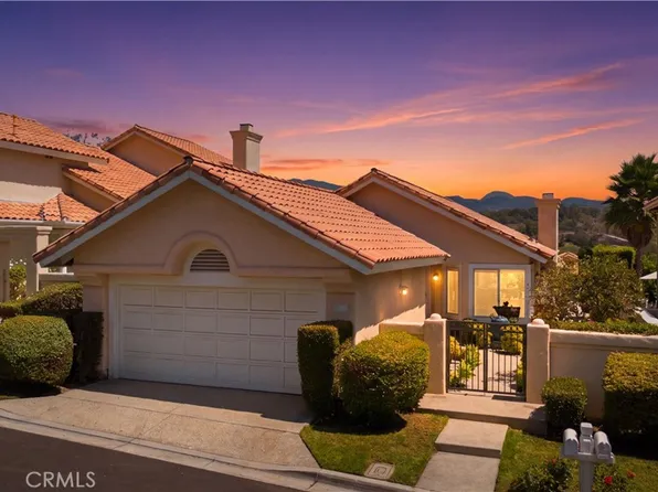 30 Via Andorra, Trabuco Canyon, CA 92679