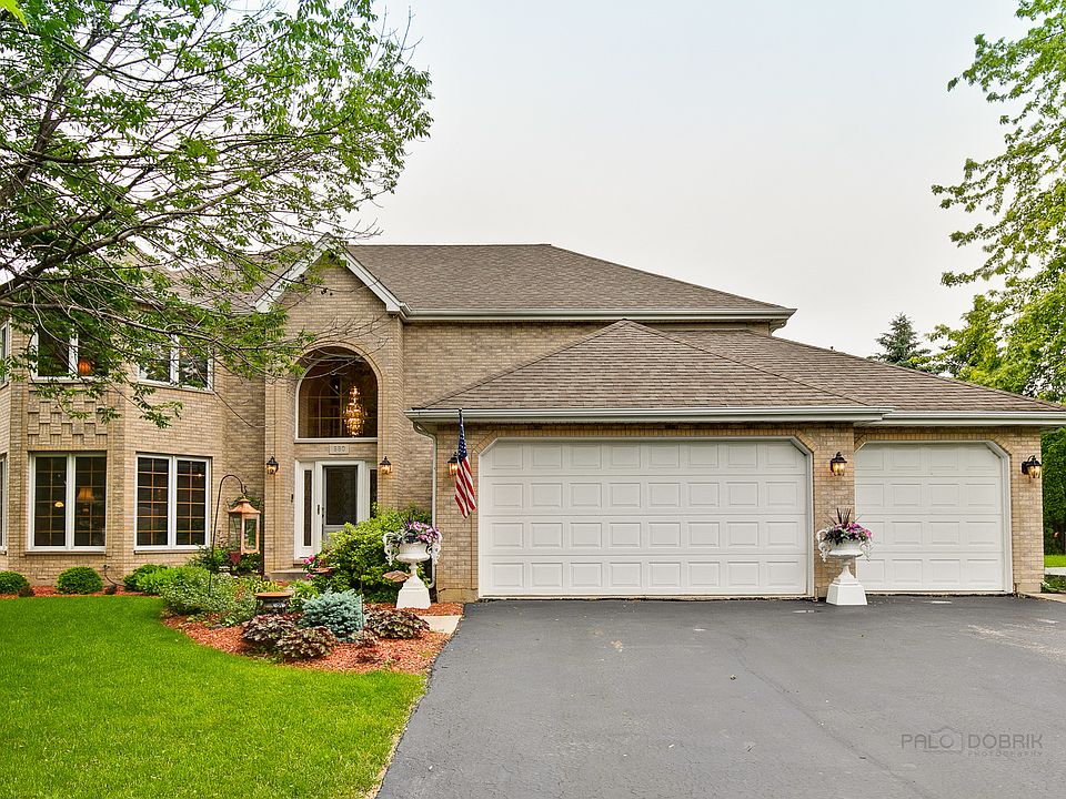 1st image of 880 Fieldale Ln