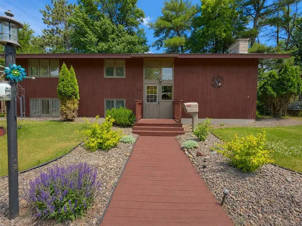 607 Cross Avenue, Amery, WI 54001