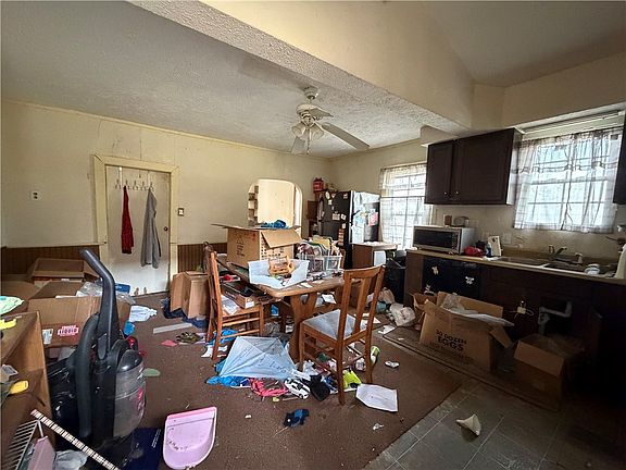 3rd image of 538 Branchton Rd