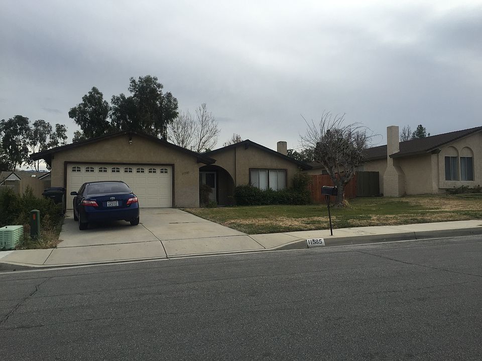 1st image of 11585 Cielo Ln