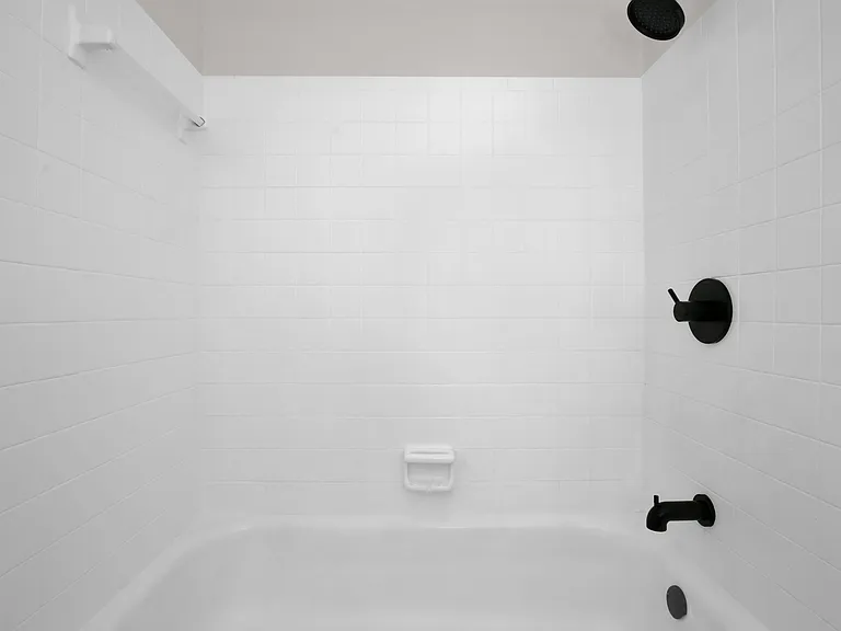 914 Fiske Dr — Photo 3