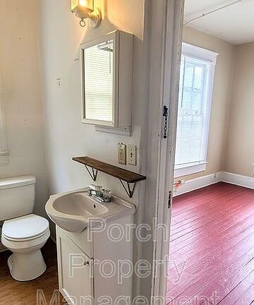 3rd image of 320 N Barcelona St Unit 3