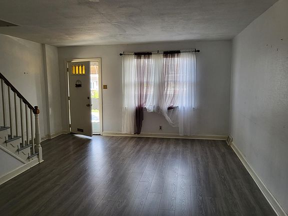4th image of 6634 Montague St