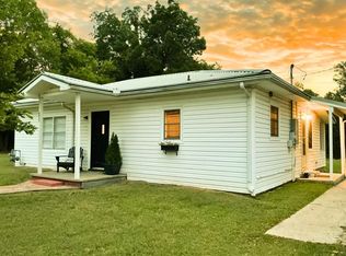 302 S Dexter St, Ravia, OK 73455