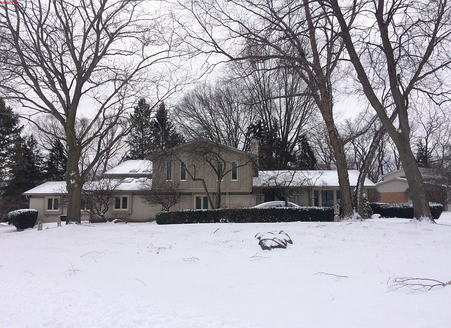 1st image of 5617 Powder Horn Dr