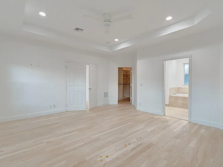 21 Oceanview Dr #C — Photo 12