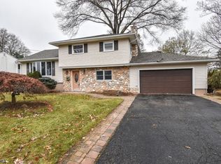 8 Henry St, Succasunna, NJ