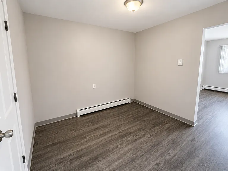Glenaire Fourplex — Photo 4